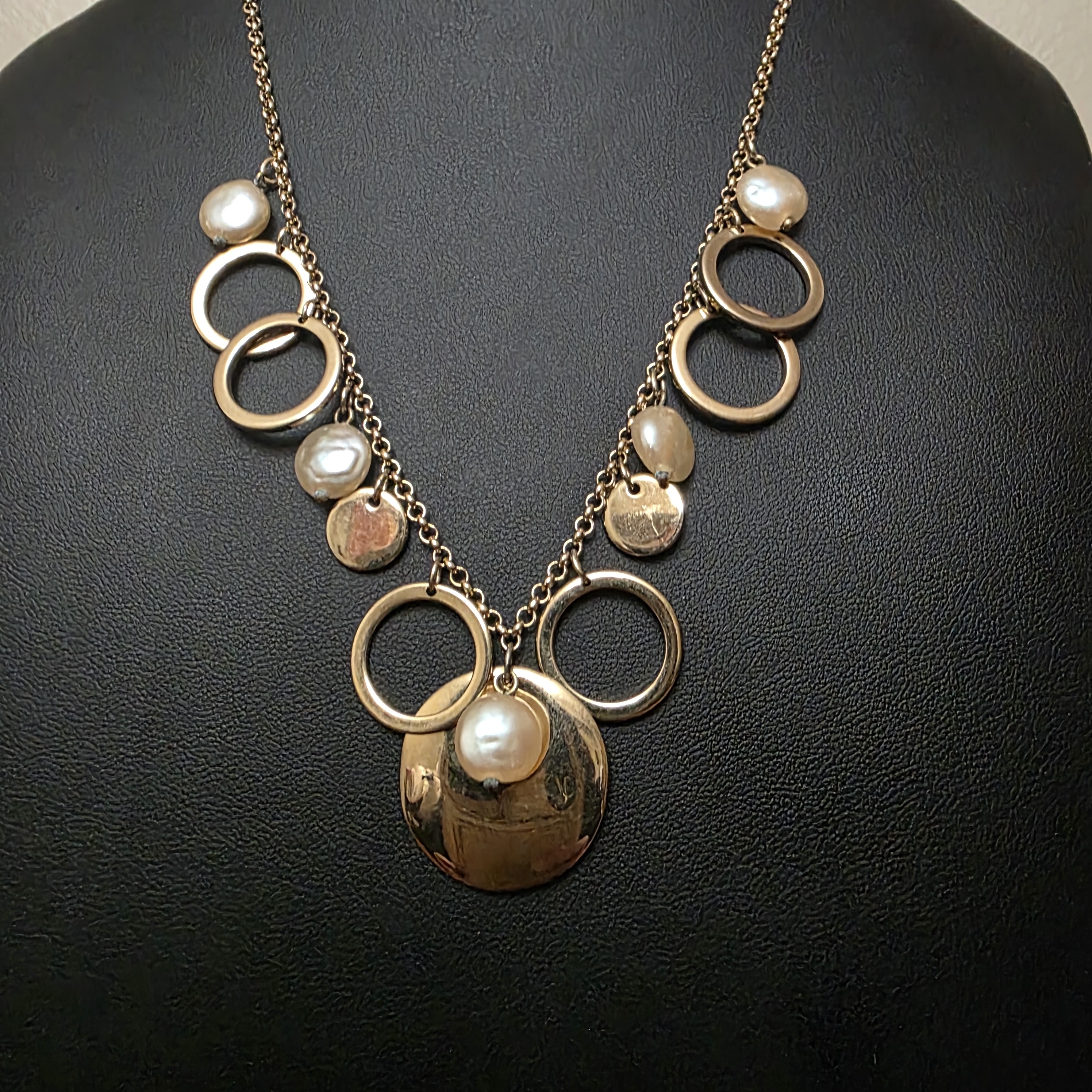 Elegant Gold And Pearl Necklace Monet Mnrub556 New With Tag 12$